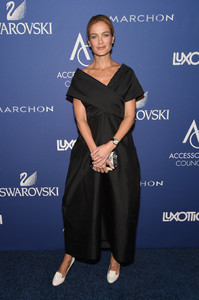 Carolyn_Murphy_18th_Annual_Accessories_Council_fd_OV6jjrmcx.jpg