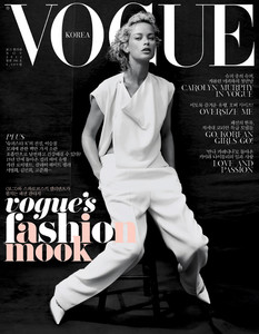 Carolyn_Murphy_by_Cass_Bird_Vogue_Korea_Novembe.jpg