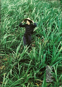 Cecilia_Jansson_Vogue_Paris_March_1994_01.thumb.jpg.410a6829ce8ecea10ceef7c7ace54afa.jpg