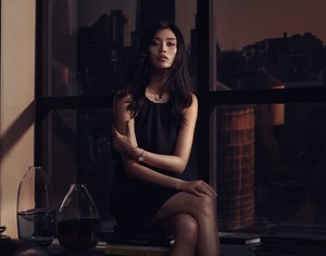 Daniel-Wellington-Elsa-Hosk-Ming-Xi-Andrew-Yee-1-2.thumb.jpg.322c43c57bce4edd10ad34455ab5d709.jpg