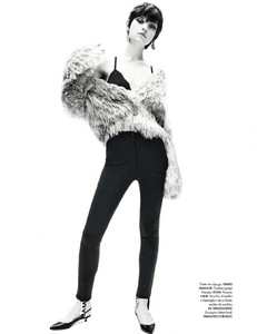 Elle_France_-_27_Octobre_2017-page-006.jpg
