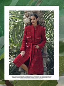 Harpers-Bazaar-Arabia-Gara-Arias-Francesco-Vincenti-2.thumb.jpg.1de11f15a6bd9f31db739f7748e850be.jpg