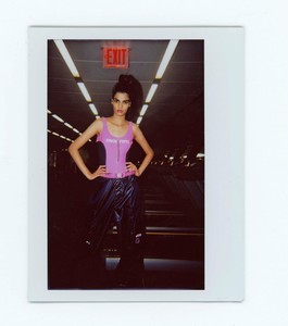 Harpers-Bazaar-New-York-Fashion-Week-in-Real-Life-11.thumb.jpg.e676fe0afdcbf95663d70ed6272b3e2b.jpg