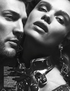 Jena-Goldsack-Model06.thumb.jpg.71acc44879c020df8fcd60e46b88d038.jpg