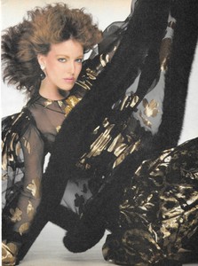 King_Vogue_US_August_1981_07.thumb.jpeg.853a05a85443aaef45d7de8121b05734.jpeg