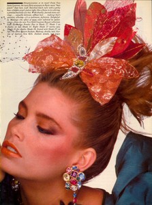 King_Vogue_US_November_1982_04.thumb.jpg.f638f416bf7713c14a19034a20592680.jpg
