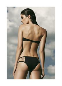 LB_BADQUEEN_S1522.thumb.jpg.2f8fab8991bd069d5ee7ef4b79b7deff.jpg