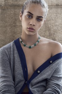 LOfficiel-Switzerland-October-2017-Jasmine-Sanders-by-Olivia-Frolich-4.thumb.jpg.7b7883455263aa915d0b478c6bf95f22.jpg
