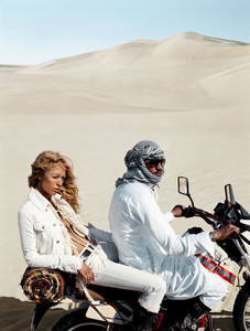 MJ_2006_FrenchVogue_Raquel_Egypt_05-683-xxx_q75.thumb.jpg.8f980b0028b76457764cf6a4025edbdc.jpg