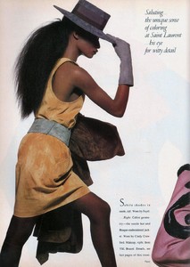 Penn_Vogue_US_April_1988_11.thumb.jpg.d8337477995117f1e586cff8f0d005fe.jpg