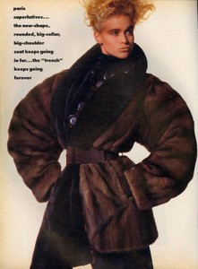 Penn_Vogue_US_October_1985_15.thumb.jpg.85d23e2fbc9eb0e2463dc85aca4cb581.jpg