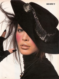 Penn_Vogue_US_October_1987_08.thumb.jpg.26e462f5a18c50d0054fac0ba157b17a.jpg