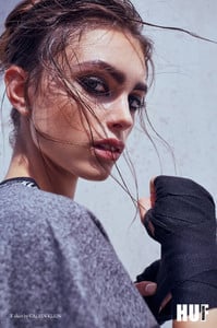 PerfectTunes_NinaNeverland_HUFMag_10.thumb.jpg.26071480bb76245cfa9a0aa9dc8e3cbd.jpg