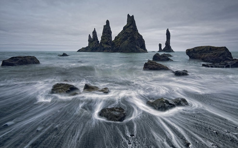 Reynisdrangar2.jpg