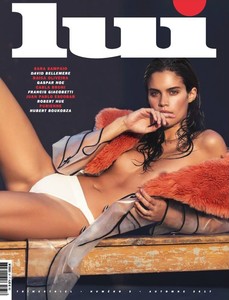 Sara-Sampaio-Topless.jpg