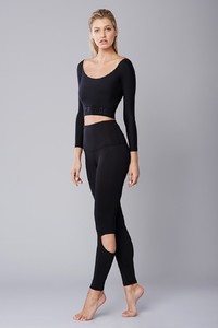 The-Balance-Top-Black-2.jpg