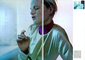 Vallhonrat_Vogue_Italia_January_2000_04.thumb.jpg.0b2f057fa8002e8c307c6e6889b0fe99.jpg
