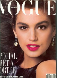 Vogue_Paris.thumb.jpg.8d94b20319ce983fbfd001713c83ea35.jpg
