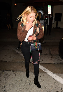ashley-benson-out-for-dinner-in-west-hollywood-10417-7.jpg