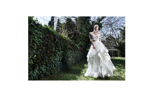 bridalthedesi8.thumb.jpg.09bae231107a35ce5dc88e5164cb86ed.jpg