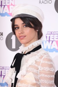 camila-cabello-bbc-radio-1-teen-awards-2017-in-london-october-22-2017-2.jpg