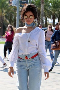 camila-cabello-out-and-about-in-barcelona-october-11-2017.jpg