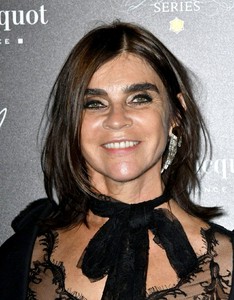 carine-roitfeld-the-veuve-clicquot-widow-series-vip-launch-party-in-london-3.jpg