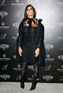 carine-roitfeld-the-veuve-clicquot-widow-series-vip-launch-party-in-london-6.jpg