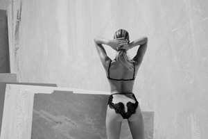 carrara-3.thumb.jpg.728a1e56ce86d1d95fcdce8e52a392ac.jpg