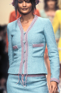 chanel-ss-1994-8.thumb.JPEG.a8c809bc6666093277d83dcb24d1d6fe.JPEG