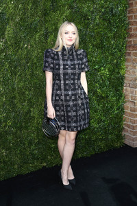 dakota-fanning-tribeca-chanel-womens-filmmaker-program-luncheon-in-nyc-101717-13.jpg