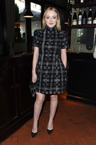 dakota-fanning-tribeca-chanel-womens-filmmaker-program-luncheon-in-nyc-101717-18.jpg