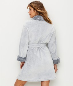 dkny2219298_frostedgrey_bv1.jpg