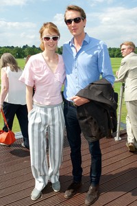 edie_audi_polo_1jun14_glamour.thumb.jpeg.001fdb3022a6fbc6a44648050cd6ce25.jpeg