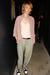 edie_library_club_25jun14_tatler.thumb.jpg.ddb36609eed2fd2ee8054a0413fd2b4f.jpg