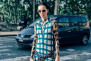 edie_louis_vuitton_ss14_2oct13_tommyton_3.thumb.jpg.303368bd02d5f2989e2361732e160233.jpg