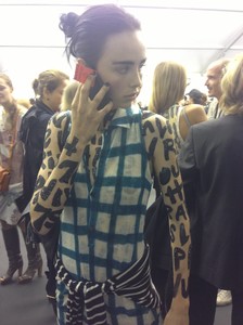edie_louis_vuitton_ss14_elle_1.thumb.jpg.b6f5c9d398609ca016170987f7c60bd4.jpg