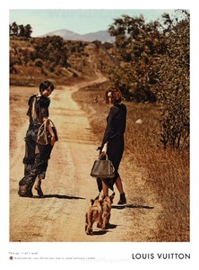 edie_louisvuitton_spiritoftravel_spring14_worldmags.thumb.jpeg.edf2b099a7068fb2b983e3c7b8eb361f.jpeg
