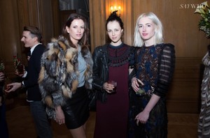 edie_marc_jacobs_beauty_launch_26feb14_saywho_2.thumb.jpg.bb136e3614dc5243e96cf075fc73a773.jpg