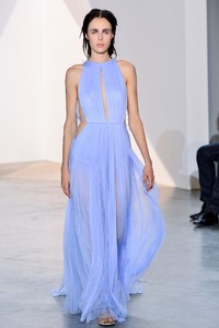 edie_vionnet_ss14_vogue.thumb.JPG.937e3f2c00471a5c444f216408db3f69.JPG
