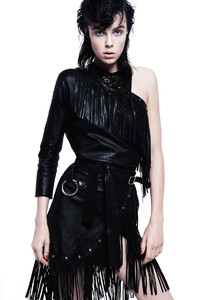 edie_vogue_paris_feb14_6.jpg