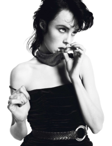 edie_vogue_paris_feb14_7.png