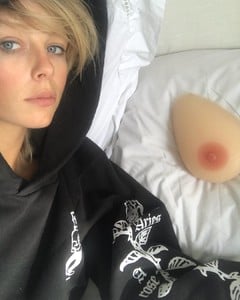 ediebcampbell_bed_ridden_30oct17.jpg