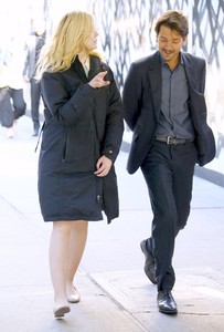 elle-fanning-on-set-of-a-woody-allen-film-in-nyc-10517-2.jpg