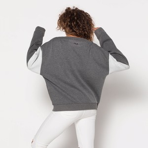 fila_elin_crew_sweat_6900586_2251.thumb.jpg.f158f3365fd262b65d9925d638794297.jpg