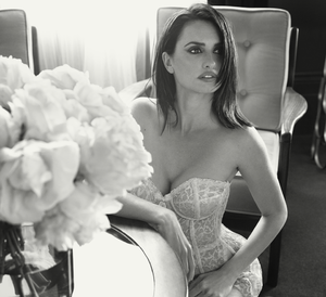gallery-1507895931-penelope-2.thumb.png.5954fb6ef4dc93feba5f307309563945.png
