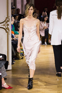galliano-rs18-1641.thumb.jpg.a2a1a083a72e17038a8750697de4a010.jpg