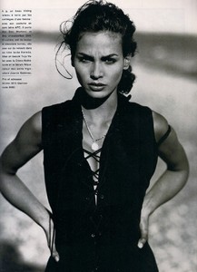 glamour_fr_nov_1993_5.thumb.jpg.d2f56d4331938eca8d4692f74bffef97.jpg