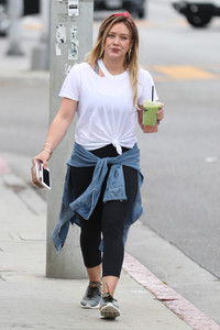 hilary-duff-out-in-west-hollywood-10317-3.jpg