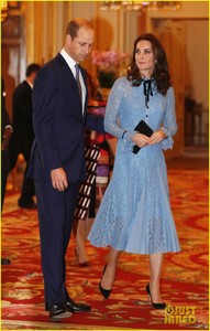 kate-middleton-first-appearance-pregnancy-announcement-01.jpg
